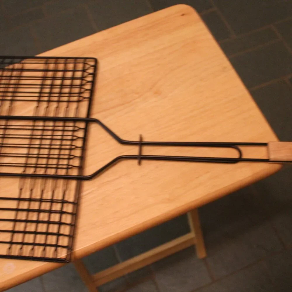 Grill Hamburger Basket with Wooden Handle